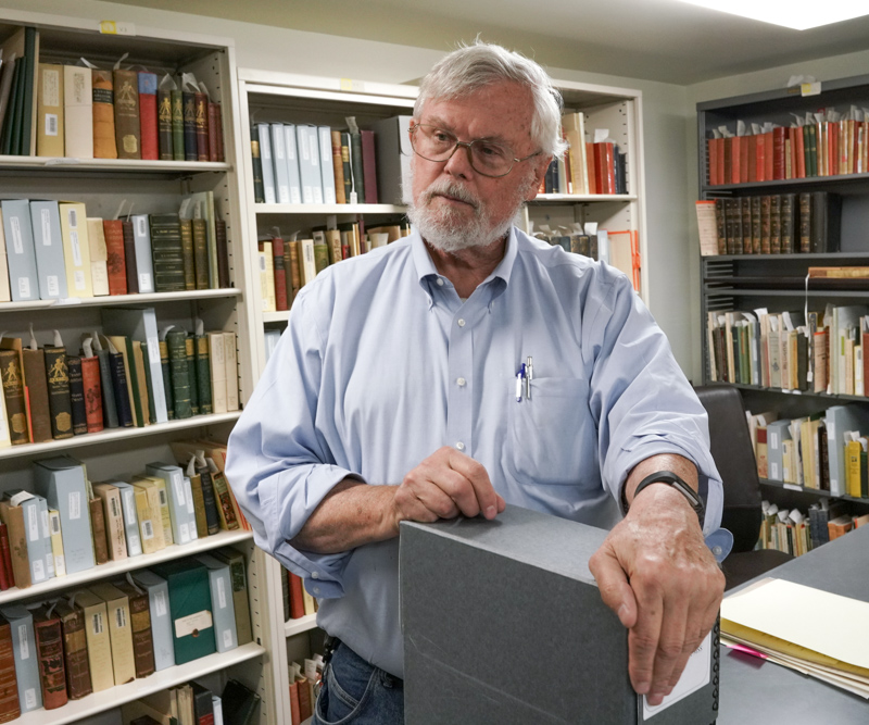 Bob Hirst, general editor of the Mark Twain Papers & Project at The Bancroft Library, discusses Twain’s life during an interview. Hirst has worked with the collection for nearly 50 years, starting as a graduate student at Berkeley.